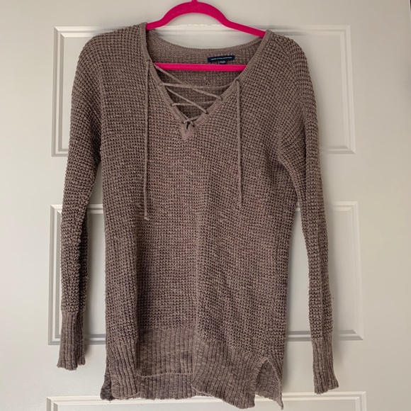 AEO cross tie sweater - Picture 1 of 2